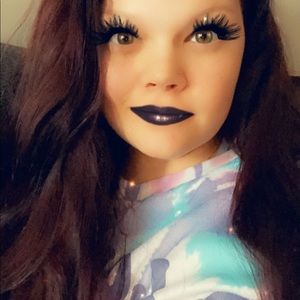 Meet your Posher, Crystal